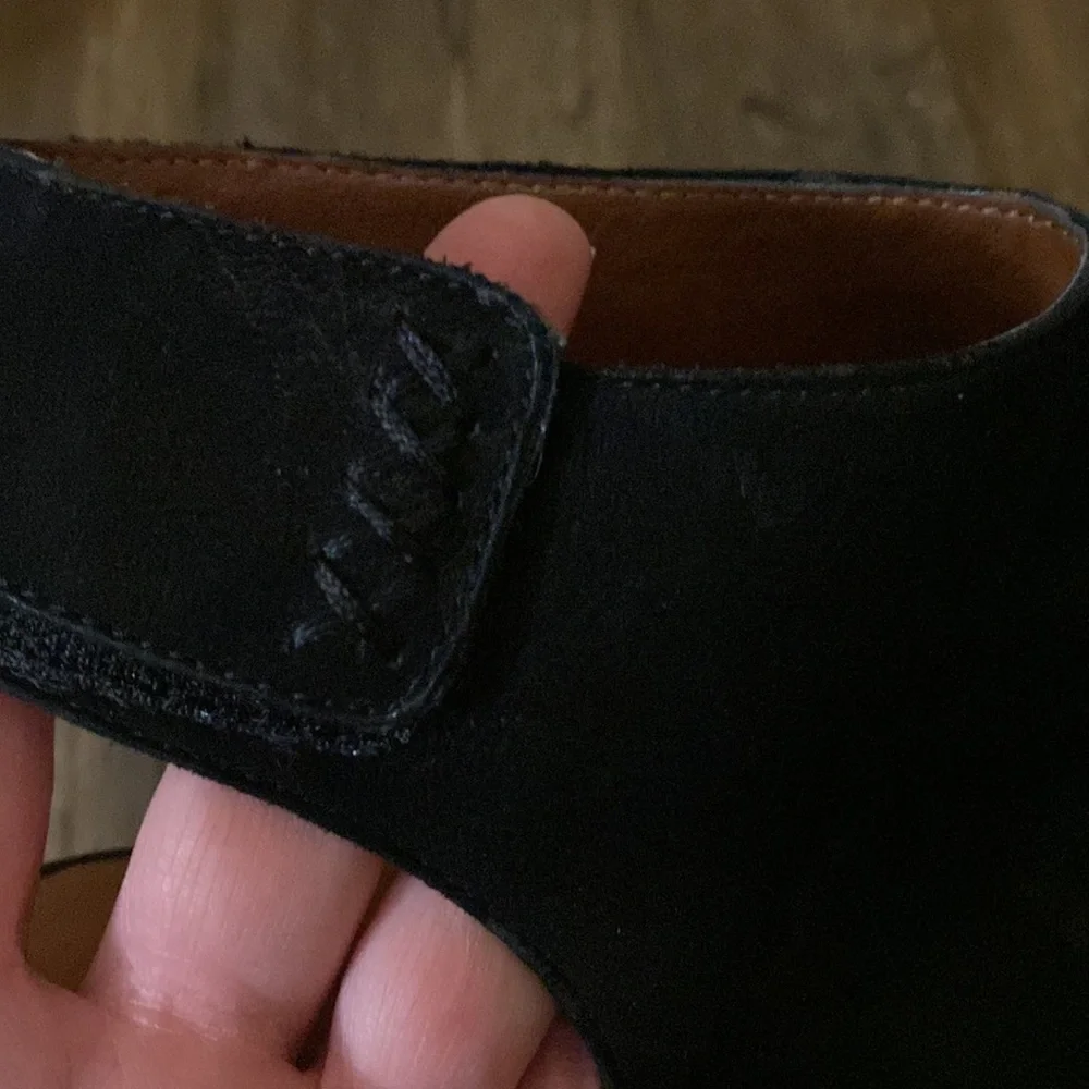 Lucky Brand Size 8 Shoes - Picture 5 of 7